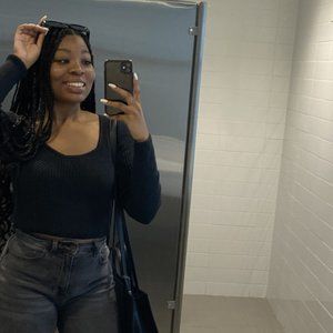Meet your Posher, Rosalyn